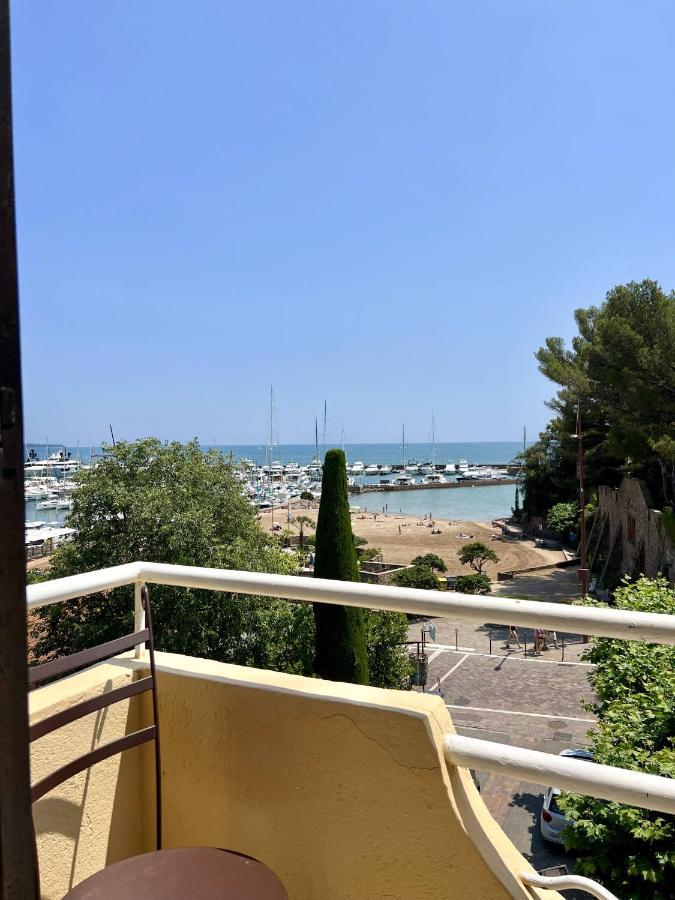 Hotel La Calanque Манделю-ла-Напул Екстериор снимка
