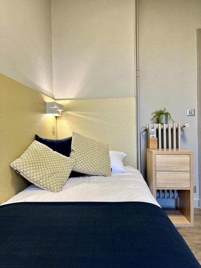 Hotel La Calanque Манделю-ла-Напул Екстериор снимка